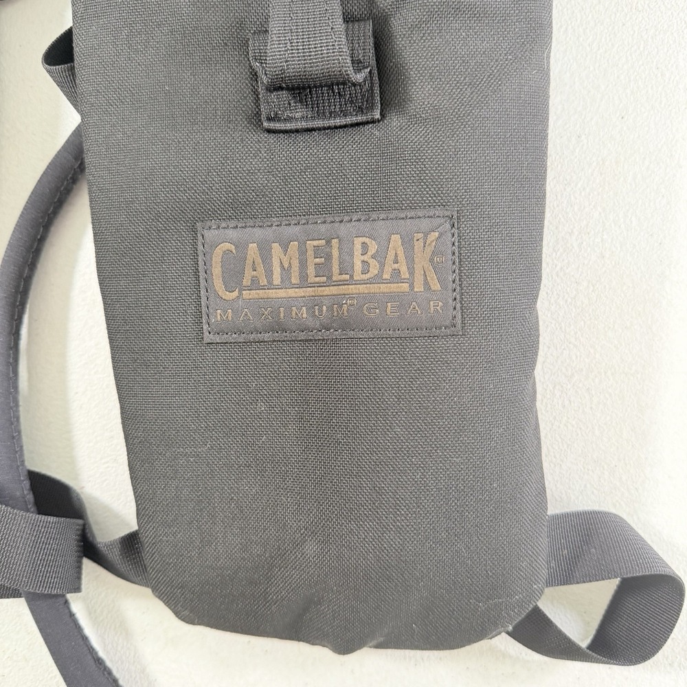 Camelbak Maximum Gear 70 oz 2L Thermobak Hydration Backpack Black Cordura - Picture 4 of 13